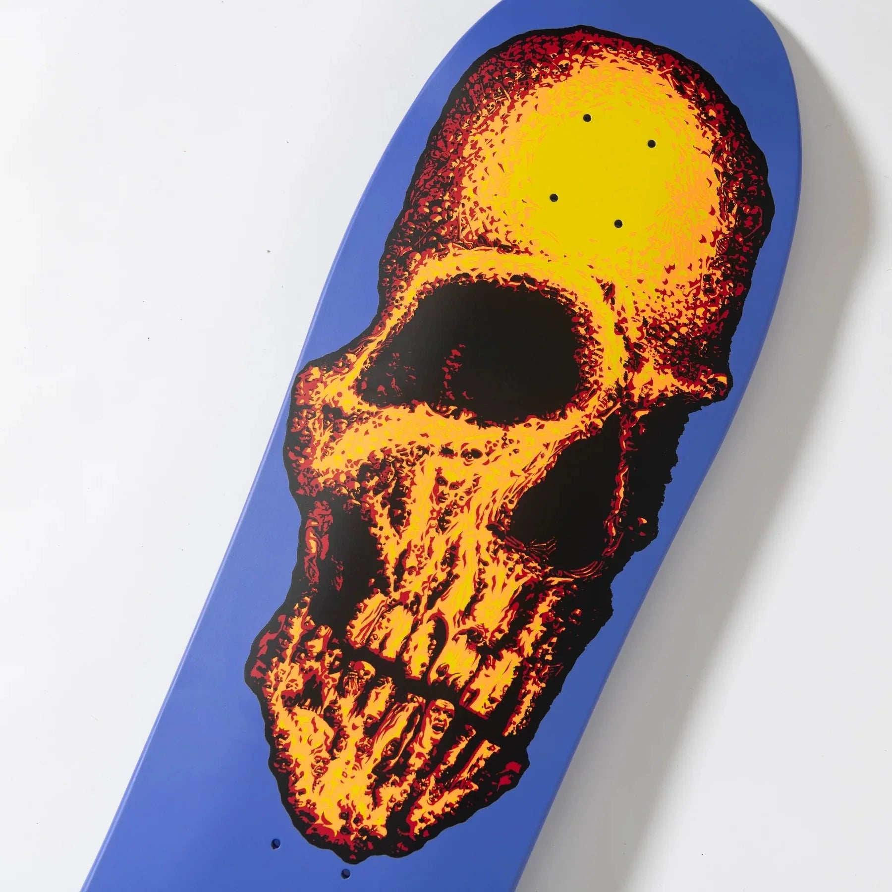 Street Creep Reissue 10.0in x 31.75in Santa Cruz Decks - SkateTillDeath.com