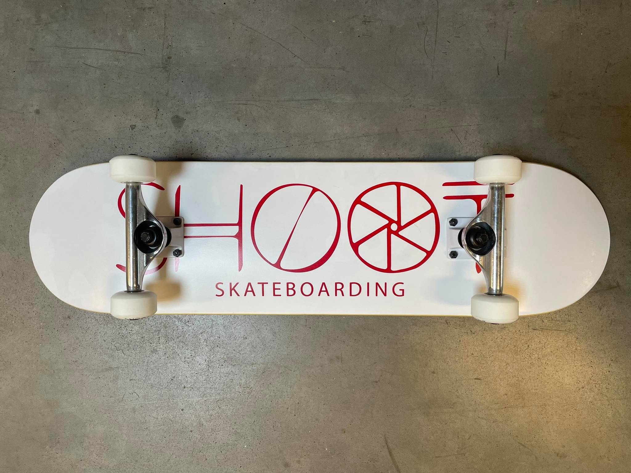 Shoot - Skateboard - Complete skateboards - Complete 8.5" (Multi) Complete Board